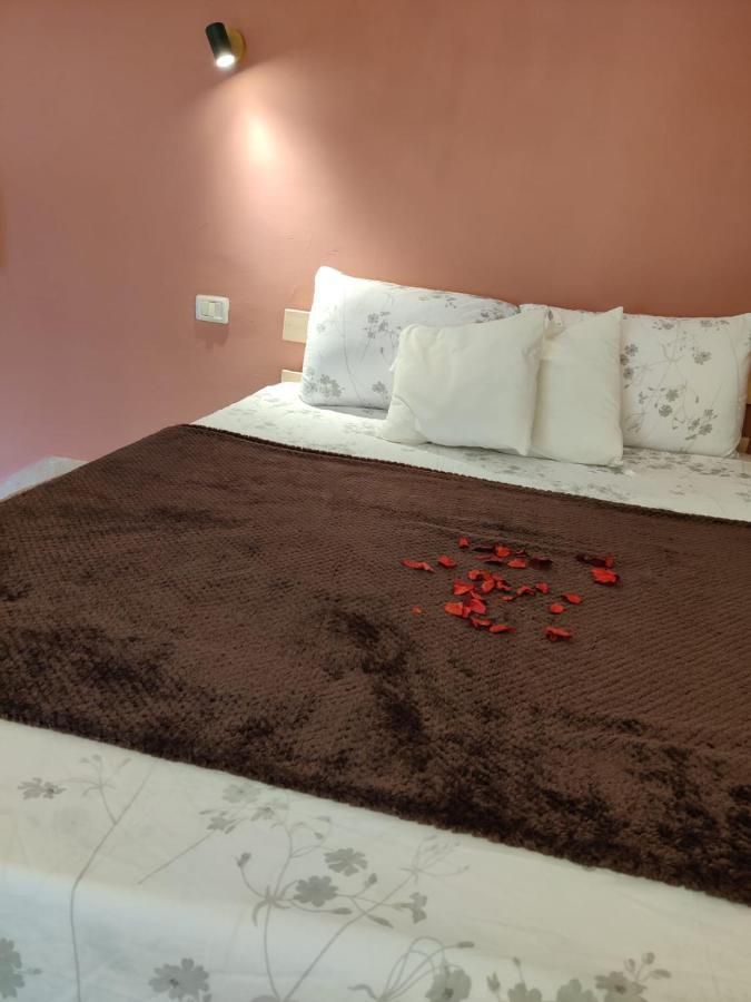 דירה לזוג על שוק מחנה יהודה Apartment Jerusalem Ngoại thất bức ảnh