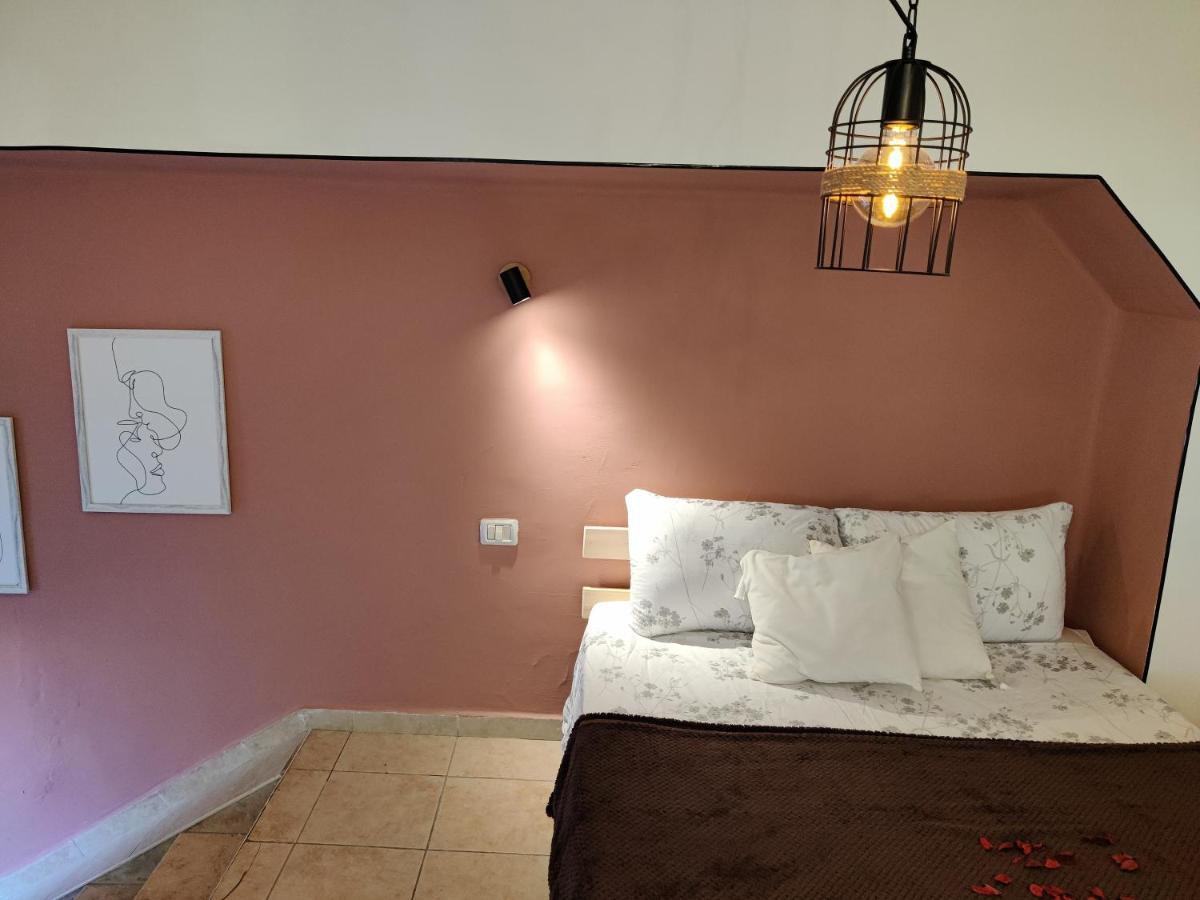 דירה לזוג על שוק מחנה יהודה Apartment Jerusalem Ngoại thất bức ảnh