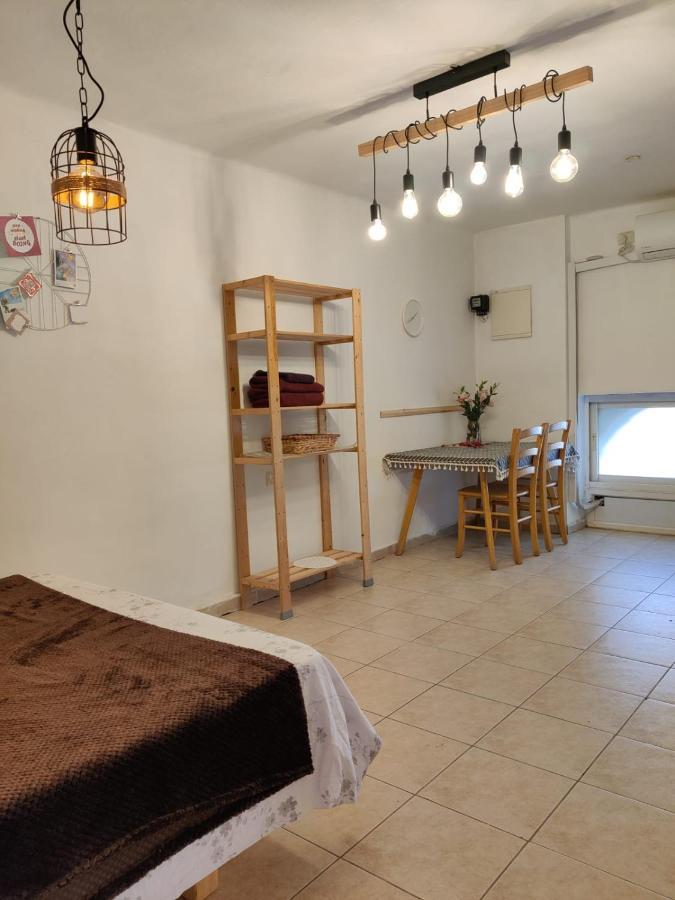 דירה לזוג על שוק מחנה יהודה Apartment Jerusalem Ngoại thất bức ảnh